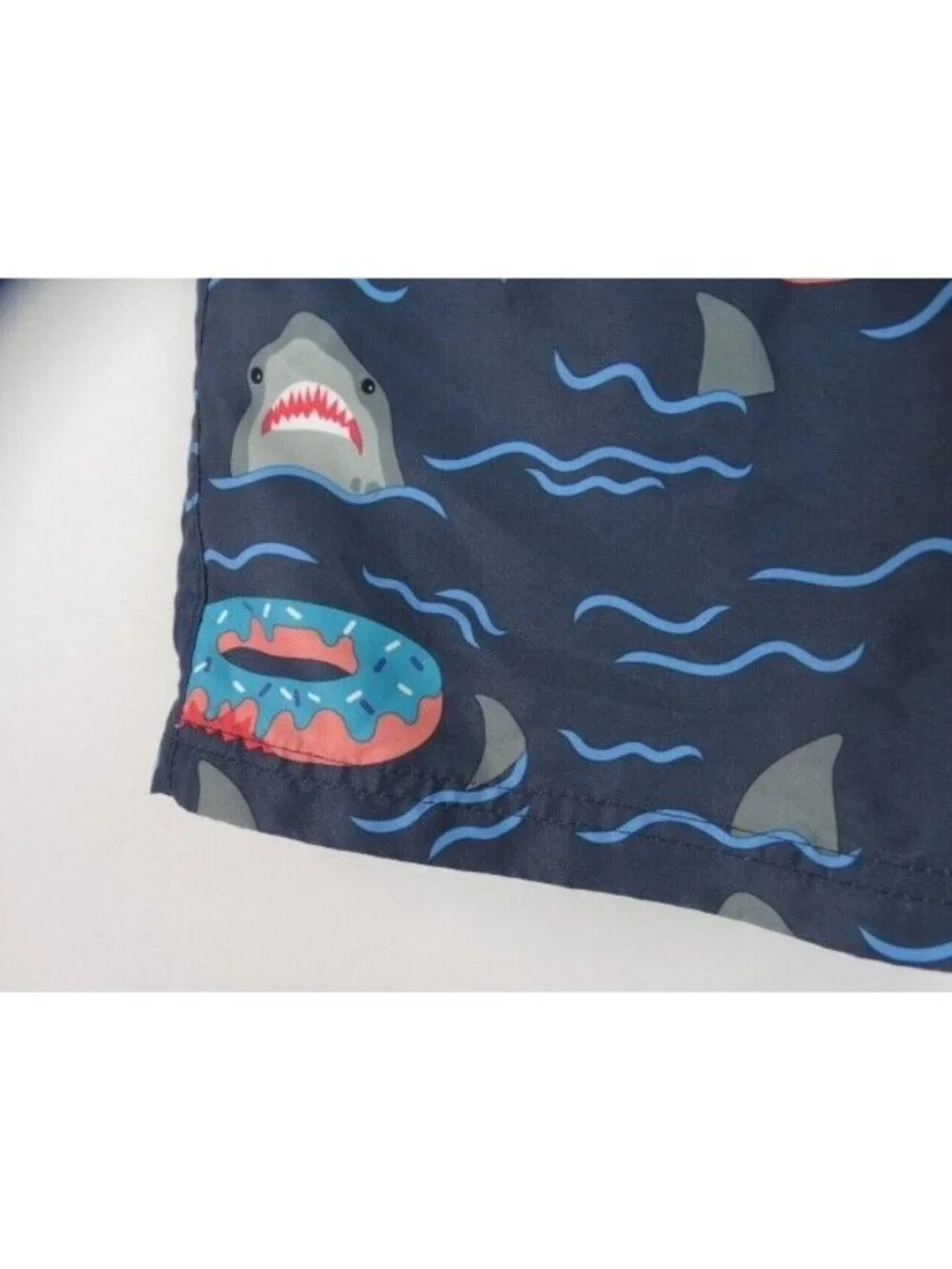 U.S, Surf Club Swim Trunks Men's Size Medium Lined Swimsuit Shorts Donut Sharks